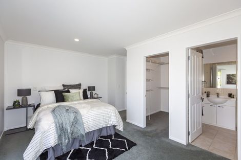 Photo of property in 6 Cascade Way, Paraparaumu, 5032