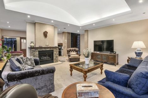 Photo of property in 70 Manor Park, Sunnyhills, Auckland, 2010