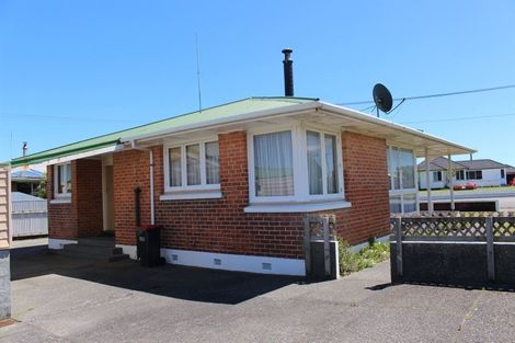 Photo of property in 99 Reid Street, Blaketown, Greymouth, 7805