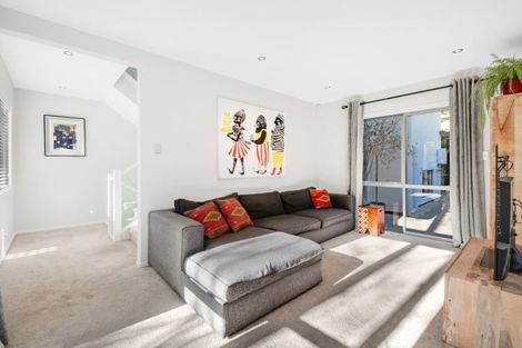 Photo of property in 115 Waldorf Crescent, Orewa, 0931