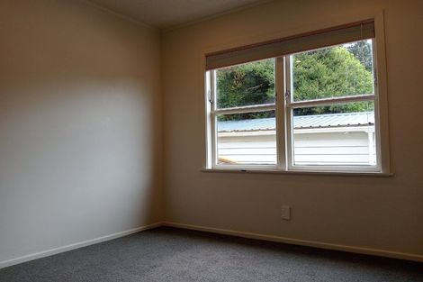 Photo of property in 52 Ngahere Street, Stokes Valley, Lower Hutt, 5019