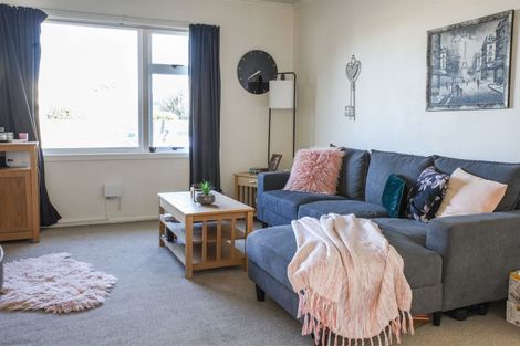 Photo of property in 2 Clarence Cox Crescent, Pirimai, Napier, 4112