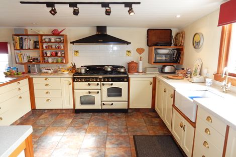 Photo of property in Western House, 5469 Kurow Duntroon Road, Otiake, Oamaru, 9494