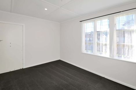 Photo of property in 50 Seddon Street, Naenae, Lower Hutt, 5011