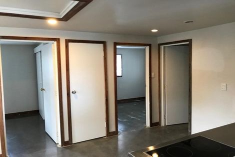 Photo of property in 81 Lauderdale Road, Birkdale, Auckland, 0626