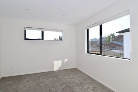 Photo of property in 8a Britannia Place, Half Moon Bay, Auckland, 2012