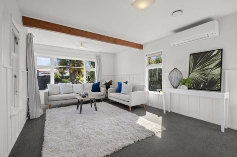 Photo of property in 27 Barclay Place, Burwood, Christchurch, 8061