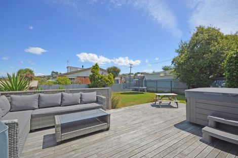 Photo of property in 13 Richmond Street, Waimataitai, Timaru, 7910