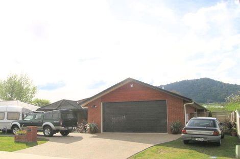 Photo of property in 14 Heaphy Place, Pukehangi, Rotorua, 3015