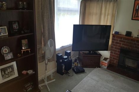 Photo of property in 71 Bayly Road, Blagdon, New Plymouth, 4310