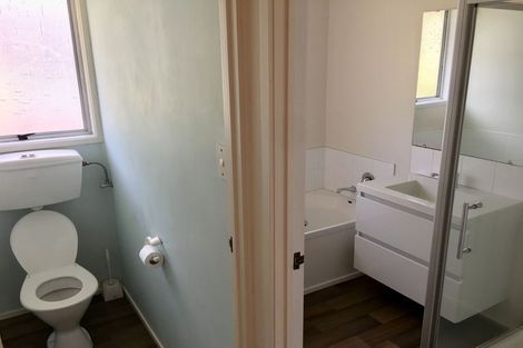 Photo of property in 390 Bucklands Beach Road, Bucklands Beach, Auckland, 2012