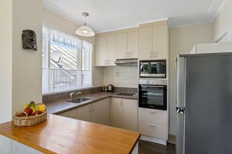 Photo of property in 21 Cochrane Street, Mornington, Dunedin, 9011