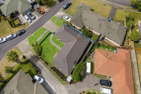 Photo of property in 4 Bokeen Lane, Flat Bush, Auckland, 2019