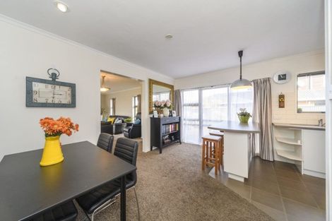 Photo of property in 33 Aintree Crescent, Awapuni, Palmerston North, 4412
