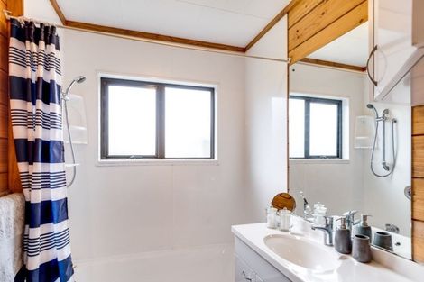 Photo of property in 1404a Jellicoe Street, Mayfair, Hastings, 4122