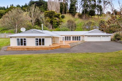 Photo of property in 1186 Tangahoe Valley Road, Ohangai, Hawera, 4674