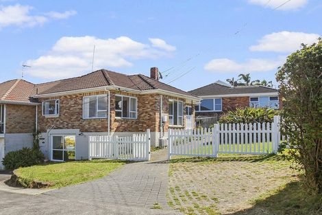 Photo of property in 1/1 Picton Street, Howick, Auckland, 2014