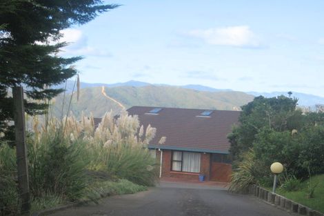 Photo of property in 8 Crestview Grove, Belmont, Lower Hutt, 5010