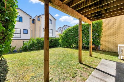 Photo of property in St Claire Village, 35/172 Mcleod Road, Te Atatu South, Auckland, 0610
