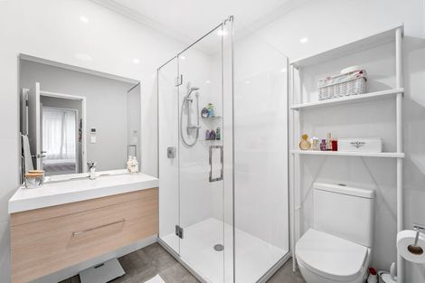 Photo of property in 87 Karepiro Drive, Stanmore Bay, Whangaparaoa, 0932