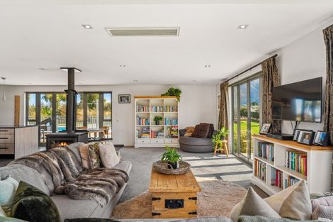 Photo of property in 42 Lichen Lane, Lake Hawea, Wanaka, 9382