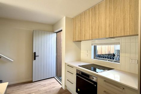 Photo of property in 2/59 Seaview Road, Glenfield, Auckland, 0629