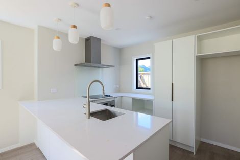 Photo of property in 272 Fergusson Drive, Heretaunga, Upper Hutt, 5018