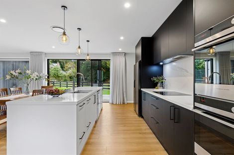 Photo of property in 6 Old Stone Lane, Cracroft, Christchurch, 8022