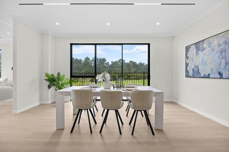 Photo of property in 17 Bremner Ridge Street, Flat Bush, Auckland, 2019
