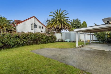 Photo of property in 15b Queen Road, Bellevue, Tauranga, 3110