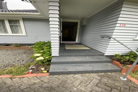 Photo of property in 310 Main Road, Tawa, Wellington, 5028