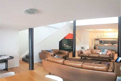 Photo of property in 2/15 Frederick Street, Te Aro, Wellington, 6011