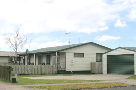 Photo of property in 376 Kahikatea Drive, Dinsdale, Hamilton, 3204