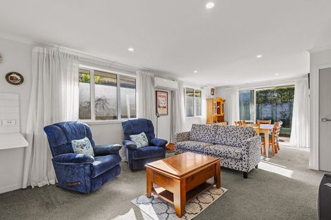 Photo of property in Waterview Estate, 41/4 Greystone Place, Omokoroa, 3114