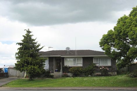 Photo of property in 3 Stella Place, Manurewa, Auckland, 2102