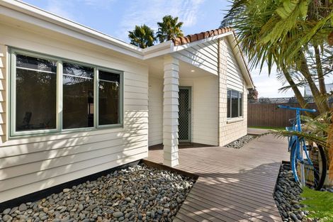 Photo of property in 22a Cotton Street, St Andrews, Hamilton, 3200