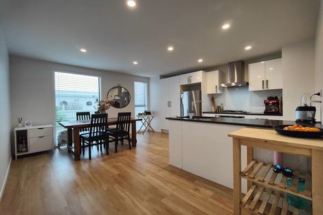 Photo of property in 77c Herald Street, Berhampore, Wellington, 6023