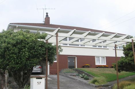 Photo of property in 57 Taylor Terrace, Tawa, Wellington, 5028