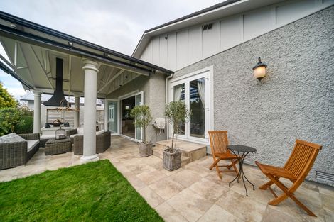 Photo of property in 6 Carlton Avenue, Palmerston North, 4414