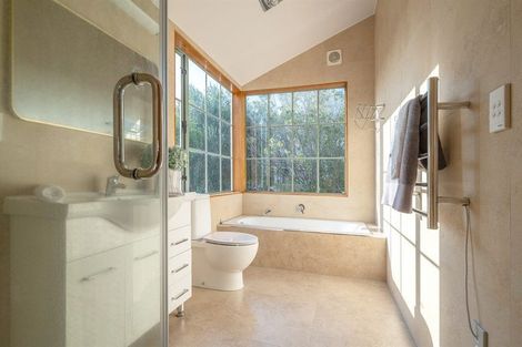 Photo of property in 42 Penguin Drive, Murrays Bay, Auckland, 0630