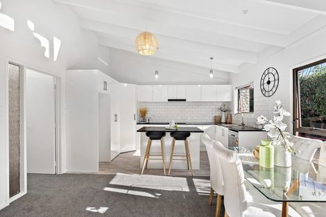 Photo of property in 7/35 Swanson Road, Henderson, Auckland, 0610