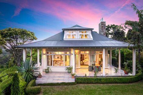 Photo of property in 291 Forest Hill Road, Waiatarua, Auckland, 0612