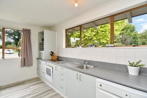 Photo of property in 20 Strachan Place, Rangiora, 7400