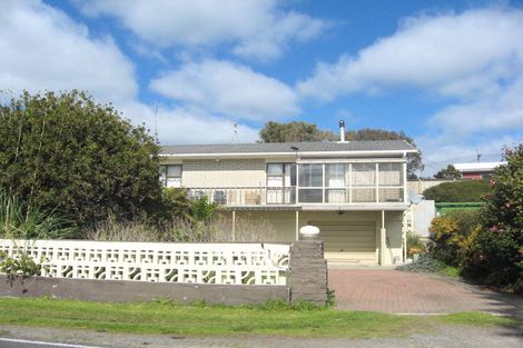 Photo of property in 19 Arawa Street, Matata, Whakatane, 3194