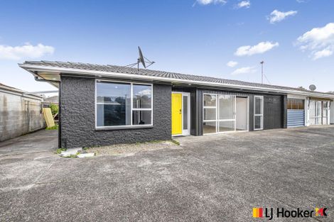 Photo of property in 2/68 Hoteo Avenue, Papatoetoe, Auckland, 2025