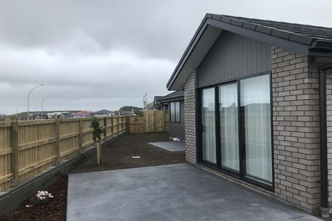 Photo of property in 83 Union Drive, Papamoa, 3118