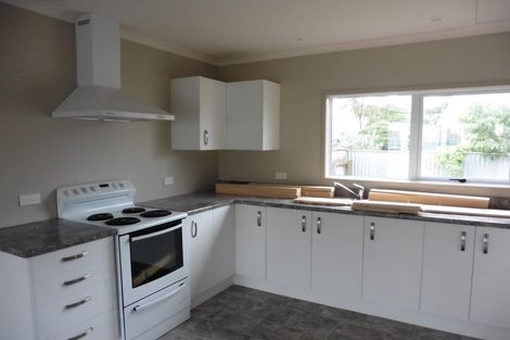 Photo of property in 13 Merton Crescent, Pirimai, Napier, 4112