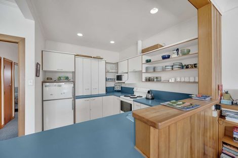 Photo of property in 9a Charles Street, Westshore, Napier, 4110