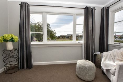 Photo of property in 107 Broadway, Carterton, 5713