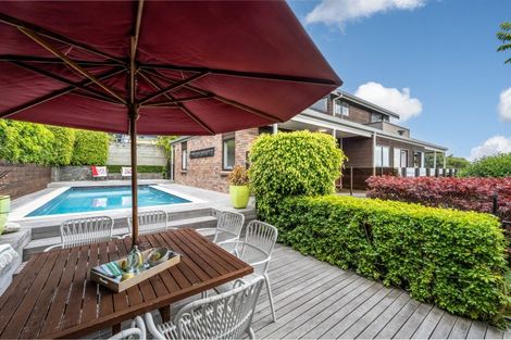 Photo of property in 3 Trident Place, Shelly Park, Auckland, 2014